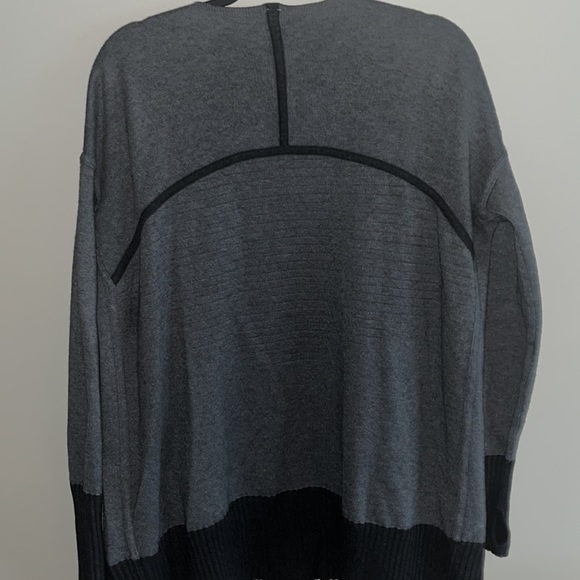 Lululemon reversible cardigan - Picture 9 of 10